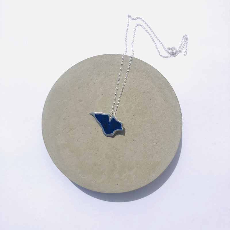 Enamel Isle of Wight Royal Blue