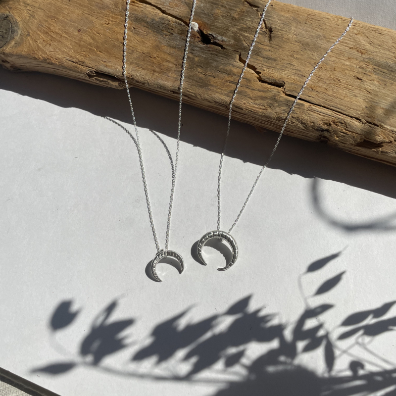 Etched Horn Necklace