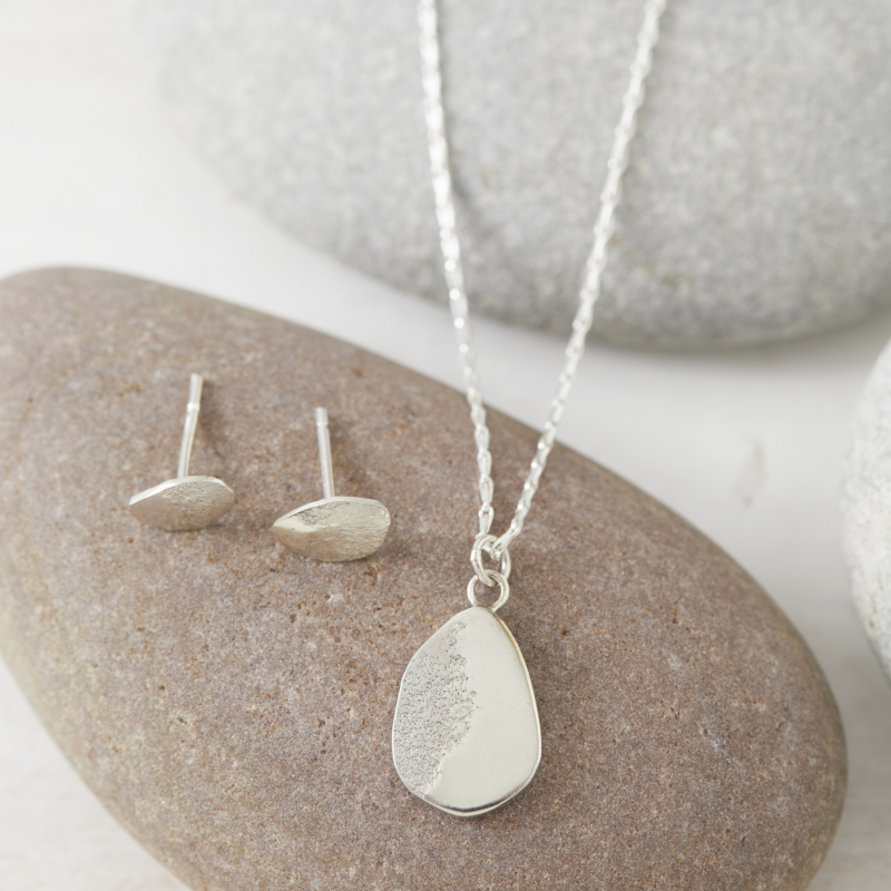 Pebble Pendant