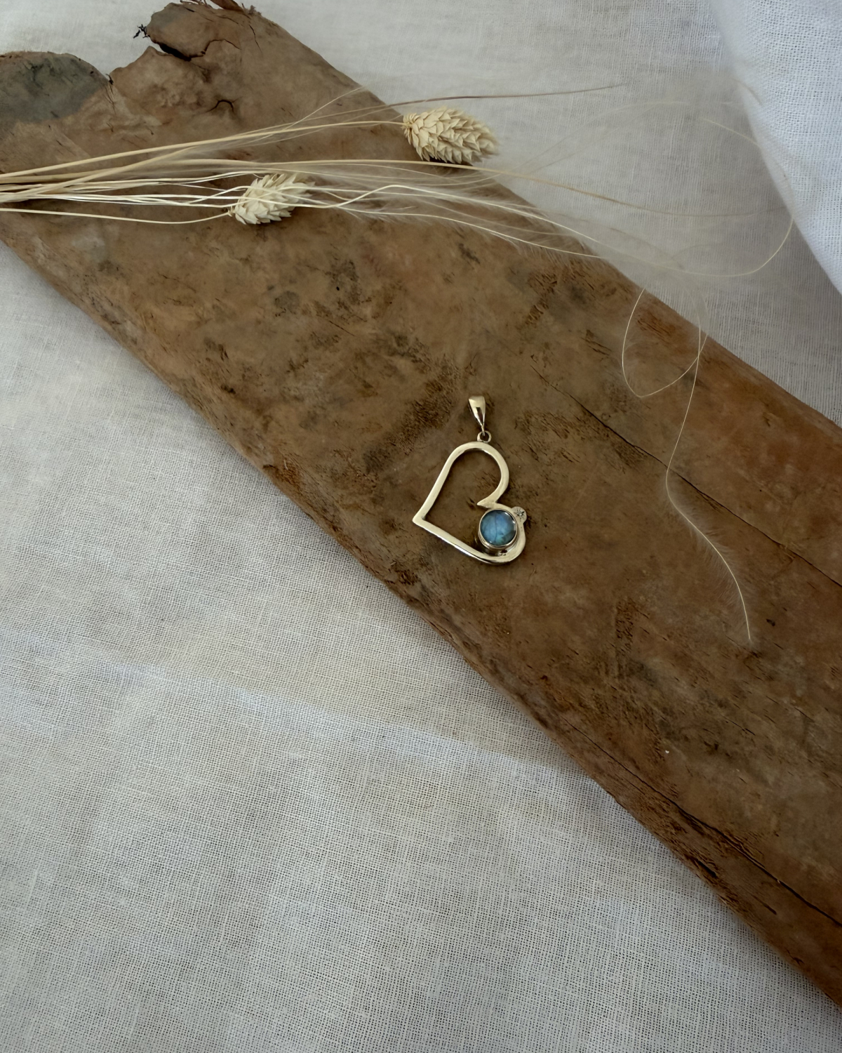 memoriaLAshesPendantGold_beCHARLO